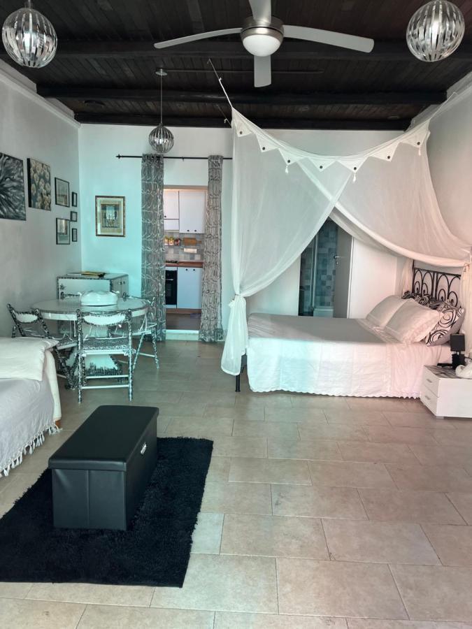 Studio S Санта-Тереза-Галлура Экстерьер фото
